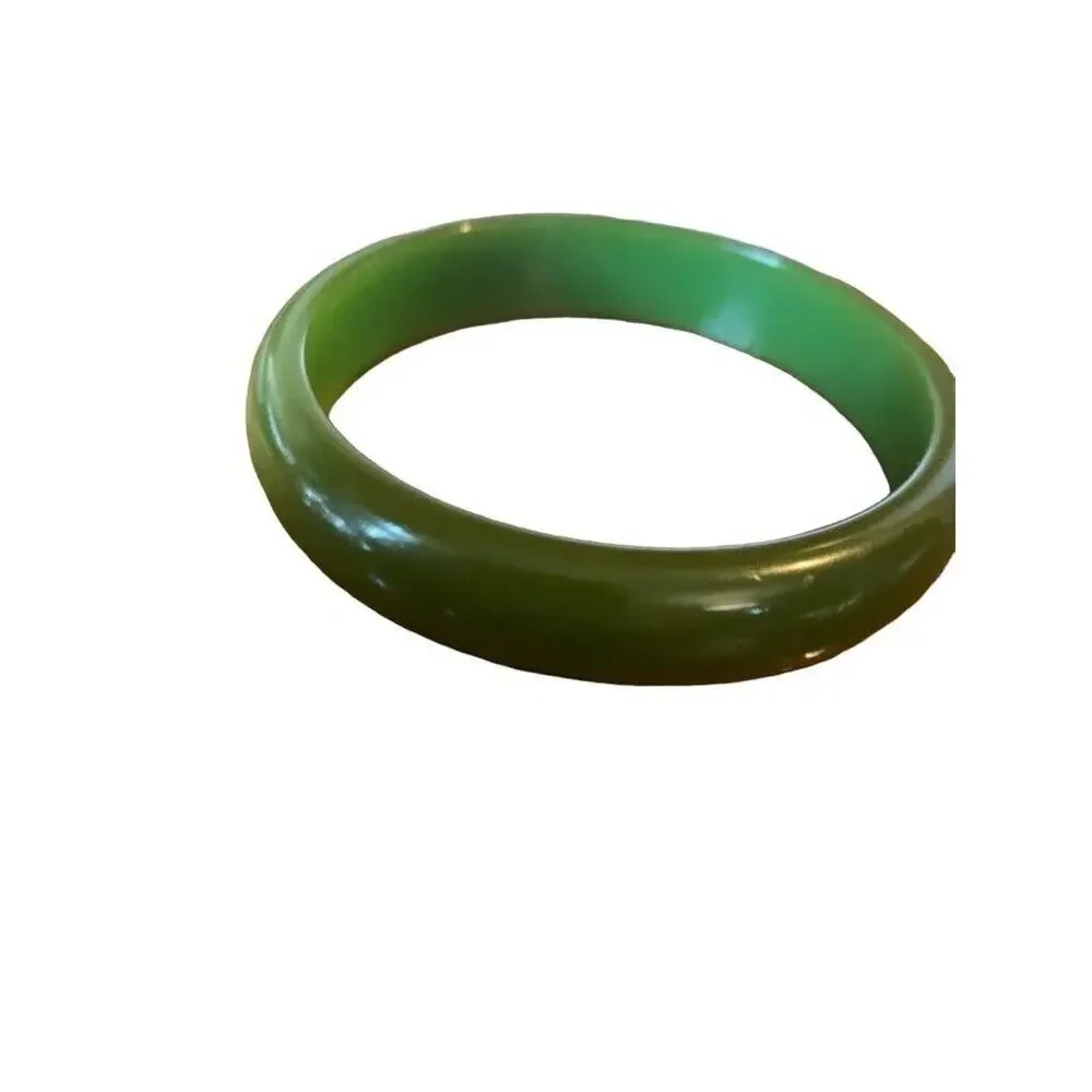 Vintage Bakelite Olive Green Bangle Bracelet 2.5